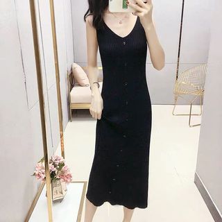 (Category: ) located in . Submitted by wardrobasics (Listing ID 1450236790, Image 1). Description: .