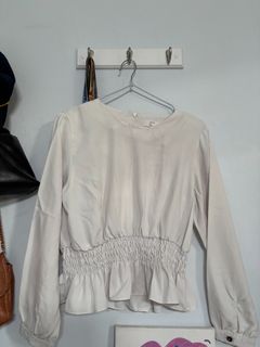 (Kategori: ) berada di . Dikirim oleh rewearspace.id (ID iklan 1450286384, Gambar 1). Deskripsi: .