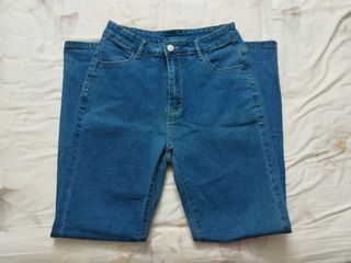(Category: ) located in . Submitted by newgem.50ca0d (Listing ID 1450310247, Image 1). Description: .