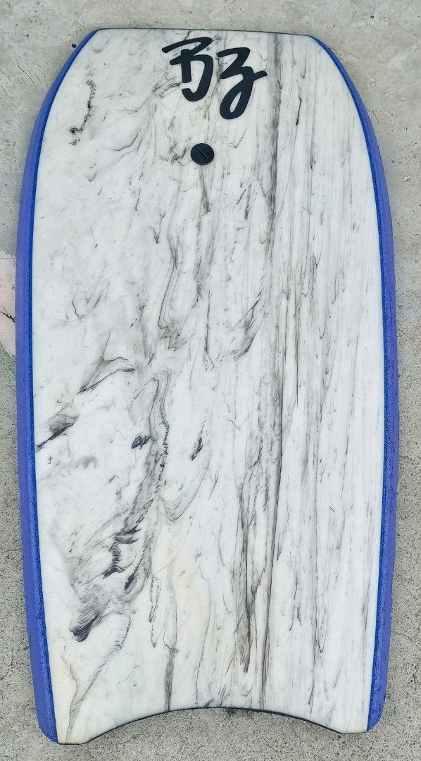 Bodyboard BZ Ben Severson (Category: Water Sports) located in Cavite. Submitted by kilotray (Listing ID 1450159727, Image 2). Description: BZ Bodyboard BEN SEVERSON "Fundamental" Diamond Channel Hard Bottom Slick Rail Cresent Tail PE Foam Core 38 x 21.