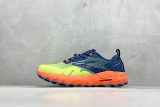 (Category: ) located in . Submitted by khai.uasneakers (Listing ID 1450312348, Image 1). Description: .