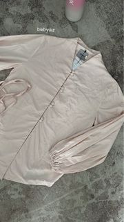 (Category: ) located in . Submitted by closetdropss (Listing ID 1450188134, Image 1). Description: .