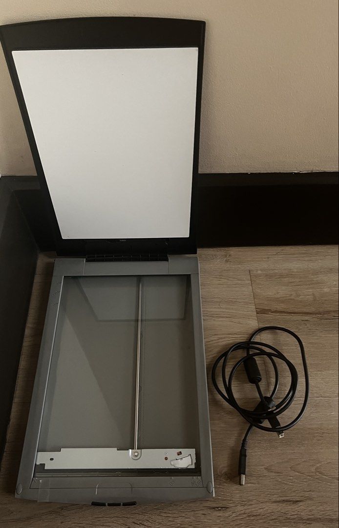 Canon CanoScan 75 Flatbed Scanner with USB Cable (Category: Printers, Scanners & Copiers) located in Quezon City. Submitted by jadeandjacob (Listing ID 1450153171, Image 2). Description: - Canon CanoScan 75 flatbed scanner - Includes USB cable - Perfect for scanning documents and photos - Simple to connect and operate - Ideal for home or office environments - Selling because it's no longer needed.