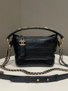 (Category: ) located in . Submitted by lovelotsluxury (Listing ID 1450291667, Image 1). Description: .