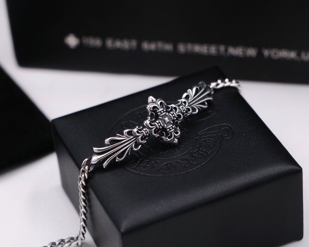 Chrome Hearts bracelet (Category: Bracelets) located in Pasig City. Submitted by wisefalcon6199 (Listing ID 1450217096, Image 1). Description: .