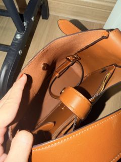 (Category: ) located in . Submitted by preloved.syera (Listing ID 1450319767, Image 1). Description: .