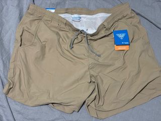 (Category: ) located in . Submitted by wearware (Listing ID 1450298749, Image 1). Description: .