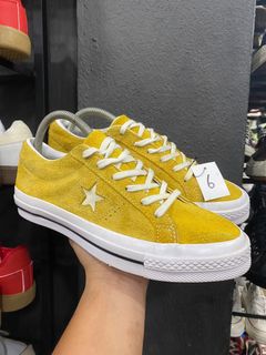(Category: ) located in . Submitted by s3_sneakershirtstore2.0 (Listing ID 1450277924, Image 1). Description: .