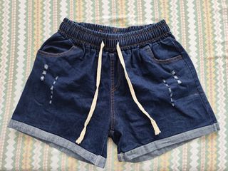 (Category: ) located in . Submitted by slele (Listing ID 1450182132, Image 1). Description: .