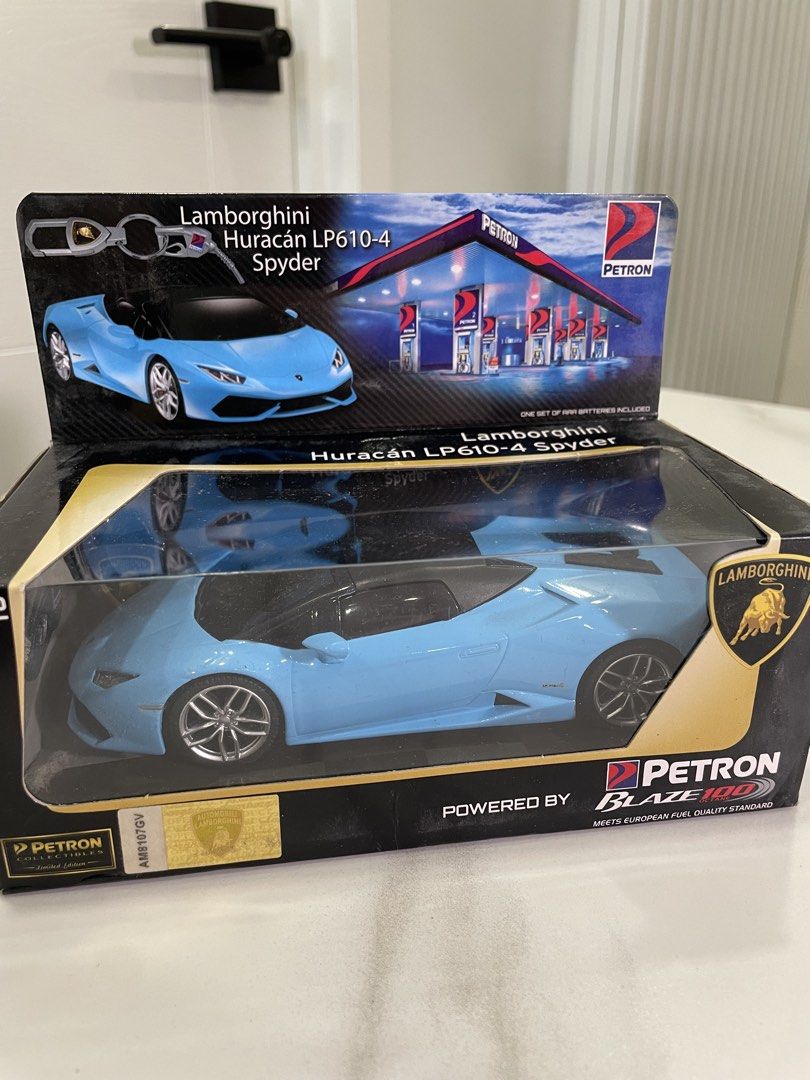 Petron x Lamborghini 1:32 Scale Model Diecast Car Collection (Category: Vehicle & Diecast Models) located in San Juan City. Submitted by declutterdiariesmnl (Listing ID 1450184085, Image 3). Description: - Petron x Lamborghini 1:32 Scale Diecast Car Models - Models Available: - Lamborghini Aventador LP750-4 Superveloce Roadster (Orange) - Lamborghini Aventador LP750-4 Superveloce Roadster (Green) - Lamborghini Huracán LP610-4 Spyder (Blue) - Lamb