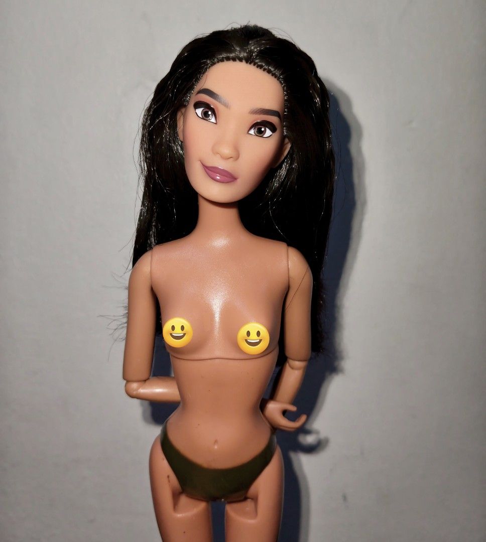 Disney Raya and the Last Dragon Doll (Category: Figurines & Statues) located in Quezon City. Submitted by jsonlinestore21 (Listing ID 1450298916, Image 3). Description: Disney Raya and the Last Dragon Doll She has long black hair and detailed makeup. The doll is articulated at the elbows, shoulders, and knees. Comes with dark green bottoms. Great for collectors or play. ✅Tight Joints ✅no faded make up ✅no cut hair ✅no crackneck ✅look like brandne
