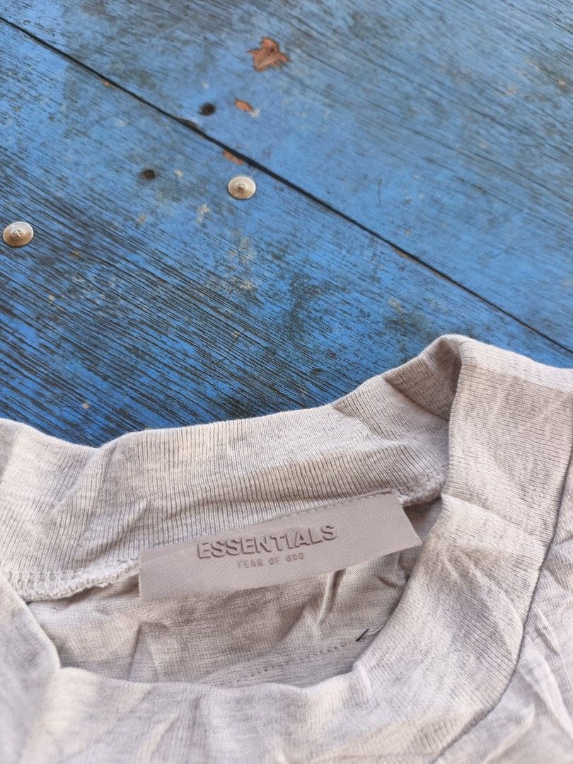 Essentials Tee (Category: Tshirts & Polo Shirts ) located in Lagonglong. Submitted by sadthrifter (Listing ID 1450168529, Image 3). Description: like new authentic.