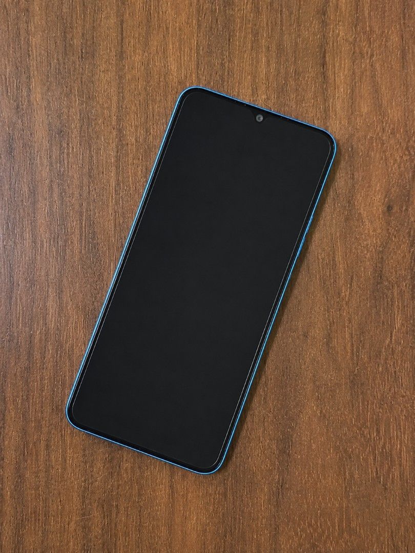 TECNO Spark 10 5G (Category: Android Others) located in Quezon City. Submitted by iam_eastseajewel (Listing ID 1450317830, Image 2). Description: Selling my TECNO Spark 10 5G for ₱3,500, with the ₱150 shipping fee already included. The item will be shipped via LBC or J&T Express. Condition: - Used for less than a year - No history of defects or repairs - Well taken care of - Originally purchased for ₱9,499.00 Inclusions: - Original box - Unused c