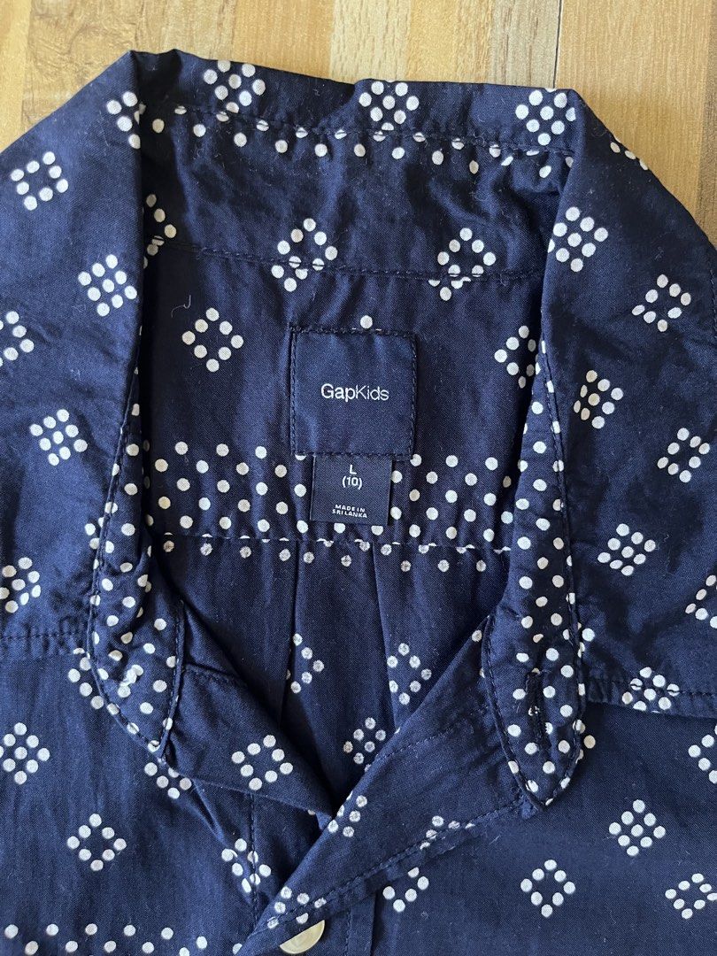 gap polo shirt for kids (Category: Babies & Kids Fashion) located in Bacoor. Submitted by jellyypicks (Listing ID 1450154453, Image 2). Description: .