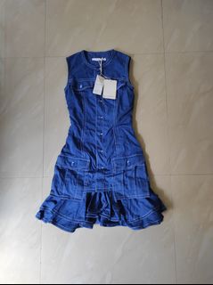 (Kategori: ) berada di . Dikirim oleh kalis_thrift (ID iklan 1450296546, Gambar 1). Deskripsi: .