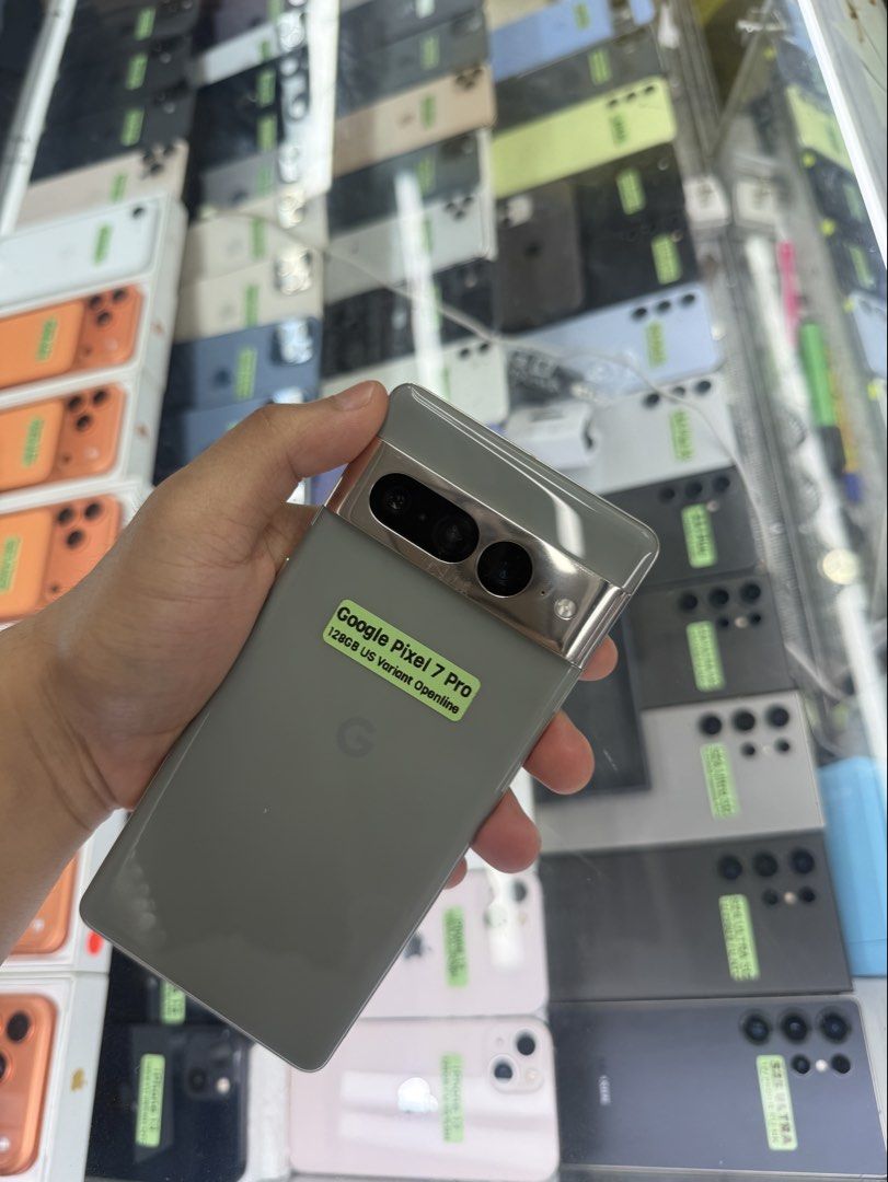 Google Pixel 7 Pro 128GB Openline US Variant (Category: Google Pixel) located in San Juan City. Submitted by Khalidmgdla08 (Listing ID 1450303793, Image 2). Description: FOR SALE | TRADE/SWAP Price: 18,500 On hand: Google Pixel 7 Pro✔️ 128GB ✔️ OPENLINE ✔️ US Variant✔️ 100% Original ✔️ 99% Makinis ✔️ 99% Smooth ✔️ NOT REFURB ✔️ NO HIDDEN ISSUES ✔️ NEVER BEEN REPAIRED ✔️ TEST TO SAWA✔️ FREE 3-UTOOLS ✔️ ANY MODEL OF IPHONE AND SAMSUNG ARE AVAILABLE