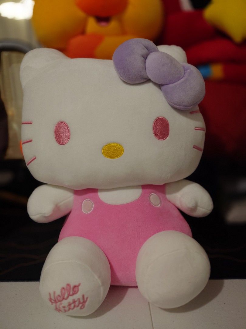 Hello Kitty Plush Toys - Various Outfits (Category: Plushies & Soft Toys) located in Magalang. Submitted by chuk27 (Listing ID 1450281694, Image 3). Description: Hello Kitty Plushies (Sanrio) Got from Timezone Excellent condition XL (approx. 55 cm) Price: P2,000 L (approx. 40 cm) Pink color Qty: 2 pcs available Price: P1,000 L (approx. 40 cm) With Blue Dress Price: P1,200 Medium (approx. 32 cm) Price: P800 Total (5 pcs): P6,000 Get all 5 HK for P