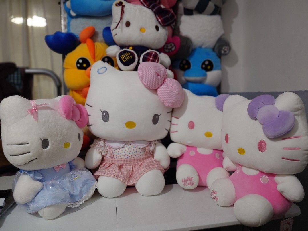 Hello Kitty Plush Toys - Various Outfits (Category: Plushies & Soft Toys) located in Magalang. Submitted by chuk27 (Listing ID 1450281694, Image 1). Description: Hello Kitty Plushies (Sanrio) Got from Timezone Excellent condition XL (approx. 55 cm) Price: P2,000 L (approx. 40 cm) Pink color Qty: 2 pcs available Price: P1,000 L (approx. 40 cm) With Blue Dress Price: P1,200 Medium (approx. 32 cm) Price: P800 Total (5 pcs): P6,000 Get all 5 HK for P