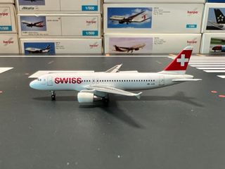 （分類：）位於 。 由 aero001 提交（商品編號 1450173865，圖片 1）。簡介： 。