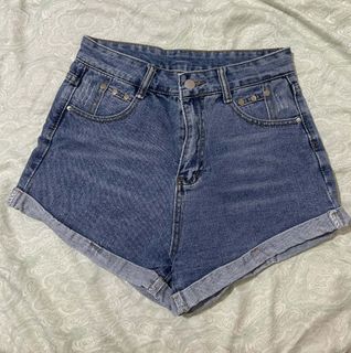 (Category: ) located in . Submitted by ibyang_blgn (Listing ID 1450176904, Image 1). Description: .