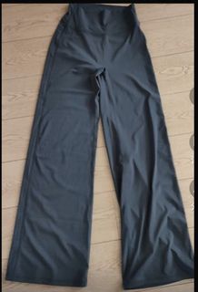 （分類：）位於 。 由 Thrift_With_Meeeee 提交（商品編號 1450246529，圖片 1）。簡介： 。