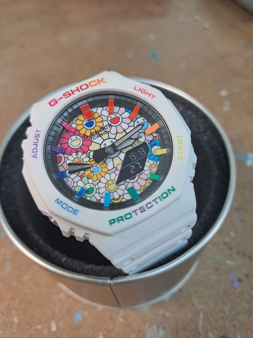 HUBSTORE 卡西歐 村上隆花CASIO G-SHOCK G SHOCK GSHOCK 八角行針 皇家橡樹 農家橡樹 Casioak GA2110 GA2110SU GA-2110 GA-2110SU GA-2110SU-3 GA-2110SU-3A 白彩色 200米防水 有現貨 （分類：手錶）位於 Hong Kong。 由 gulooo 提交（商品編號 1450228892，圖片 1）。簡介： 🔷 實物拍攝 史上最平😍 🔷 提供一年日本原廠保用 十日有壞包換！ 🔷 大量款式 選擇繁多 可按要求客製不同款式 歡迎來圖查詢 ☎ 如有查詢可📞 致電或📲 Whats App +852 90270677 📲 Signal +852 90270677 🔷 過千好評 信心保證🙌🏻 絕無造假❗ 🔷 貨倉內有大量現貨 最快即日最遲一星期起貨✍️ 🔷 歡迎面交檢查貨品 確保任何細節都沒有瑕疵 🔷 手錶均可以選擇經典針扣或者摺疊式蝴蝶扣⛓️ 🔷 可以地鐵沿線交收 或者 順豐寄