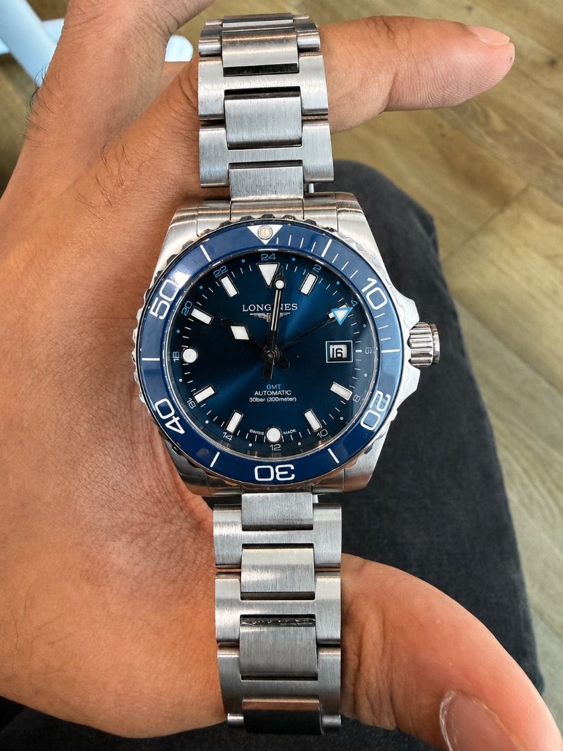 HydroConquest Automatic GMT Watch Blue Dial (Negotiable) (Category: Watches) located in Seri Kembangan. Submitted by snipe2902 (Listing ID 1450199189, Image 1). Description: HydroConquest GMT, blue dial with stainless-steel bracelet. Automatic movement with functioning time, date and GMT hand. Condition: 8/10 Includes Spare Links and Warranty Card.