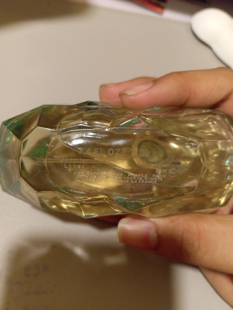 Jennifer Lopez Deseo Forever Perfume (Category: Fragrance & Deodorants) located in Cavite. Submitted by aether-elementph_11 (Listing ID 1450317555, Image 3). Description: Bought in Italy 🇮🇹 Jennifer Lopez Deseo Forever Perfume Discontinued And Very Rare Available here in Our Shop Aether-ElementPh 🩷 Location Cavite City 📍 Lalamove and Jnt Ready..