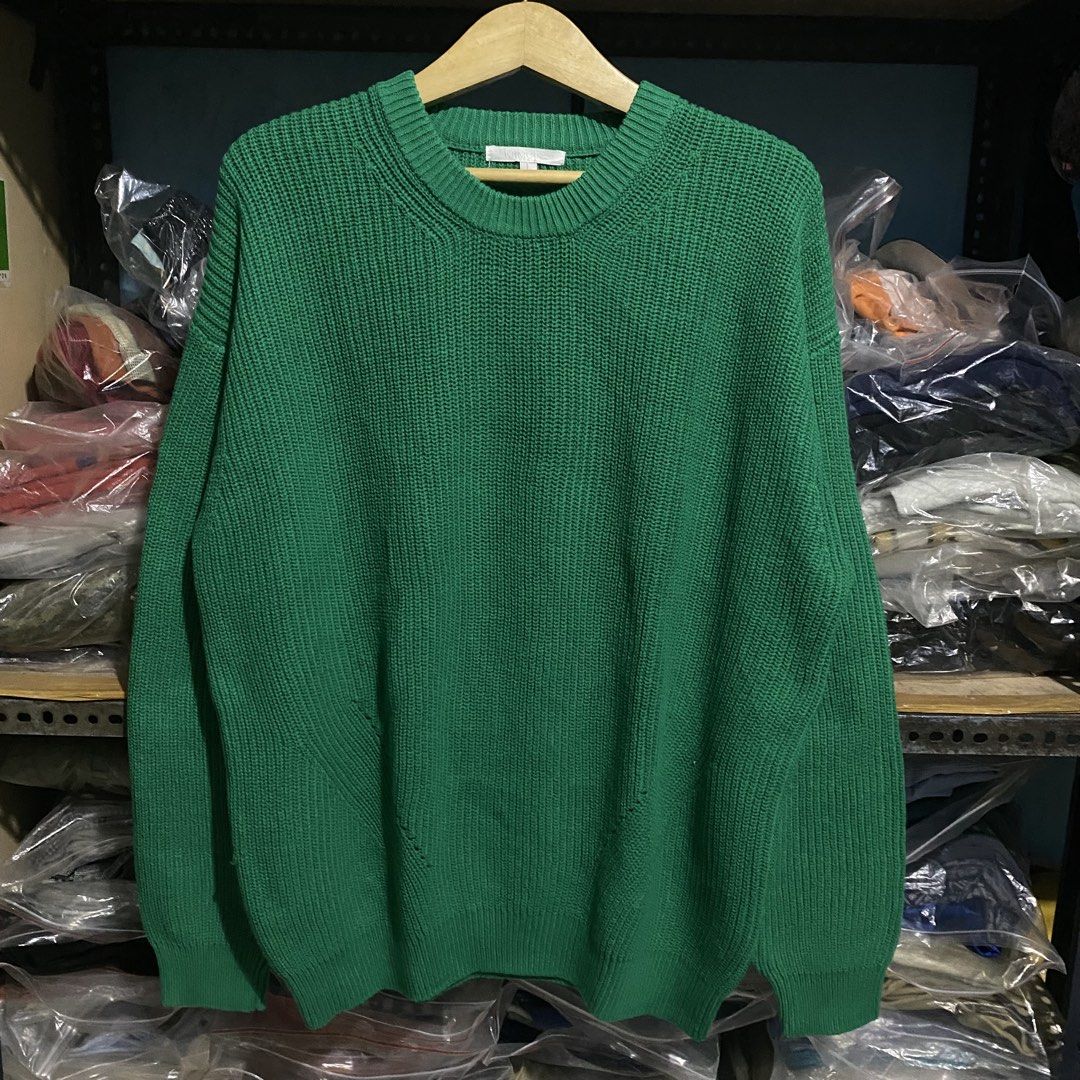 Kiimuir Kr Oversized Knit Hijau Size L 68x65 (Kategori: Baju Luaran) berada di Depok. Dikirim oleh blacksmiththriftmart (ID iklan 1450253476, Gambar 1). Deskripsi: Kiimuir Kr Oversized Knit Hijau Size L 68x65.