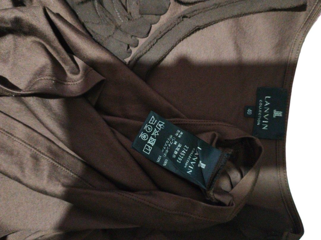 Lanvin Collection Brown Ruffle Top (Category: Blouses) located in Pototan. Submitted by pastthreads (Listing ID 1450202612, Image 3). Description: Excellent condition L 23 W 15.