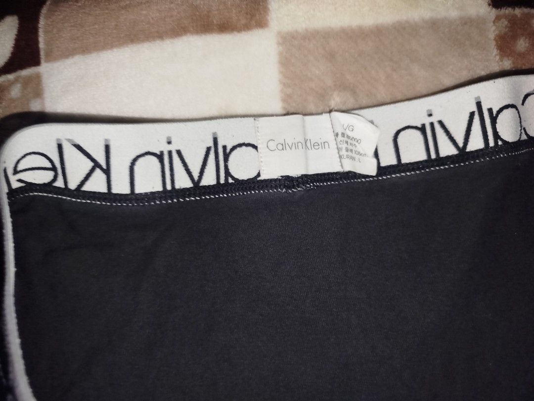 Large Ck Boxer Brief (Category: Sleep and Loungewear) located in Santa Maria. Submitted by jetro89 (Listing ID 1450136190, Image 2). Description: 📌 Brand Authentic 📌Like New Condition 📌 Washed Ready to wear 📌 Color rate 10/10 📌 No Issue 📌 Color may vary due to lighting 📌 +50 pesos for Shipping fee NOTE: all items are thrifted manage your expectations.