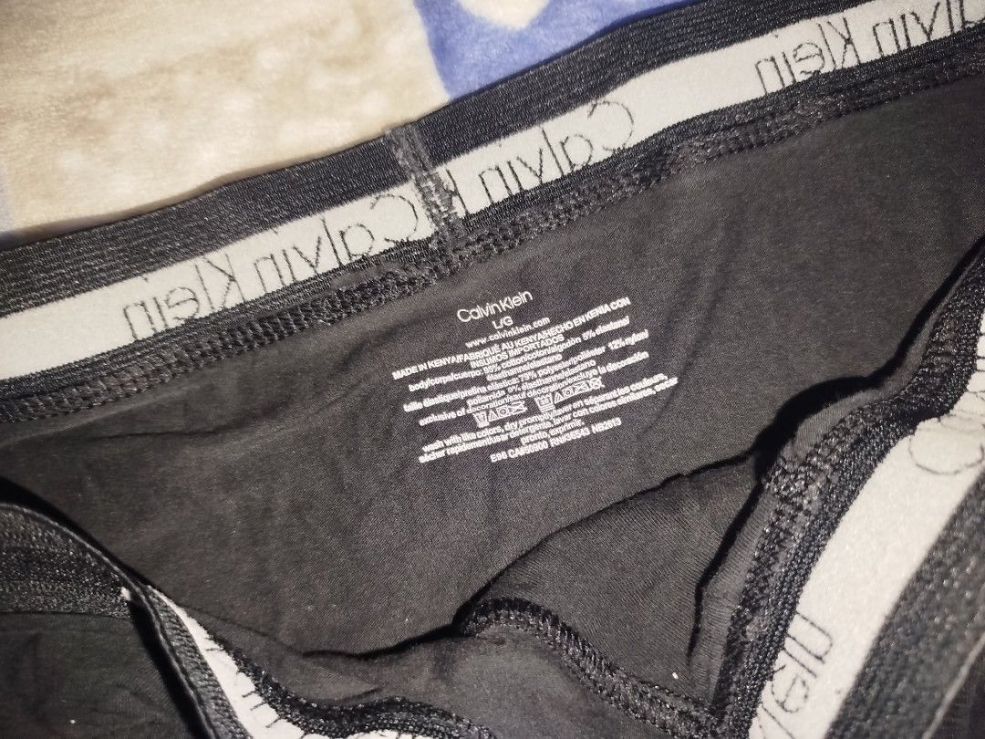 Large Ck Brief (Category: Underwear) located in Santa Maria. Submitted by jetro89 (Listing ID 1450136628, Image 2). Description: 📌 Brand Authentic 📌Like New Condition 📌 Washed Ready to wear 📌 Color rate 9.6/10 📌 No Issue 📌 Color may vary due to lighting 📌 +50 pesos for Shipping fee NOTE: all items are thrifted manage your expectations.