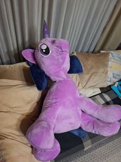 (Category: ) located in . Submitted by ryanam (Listing ID 1450280243, Image 1). Description: .