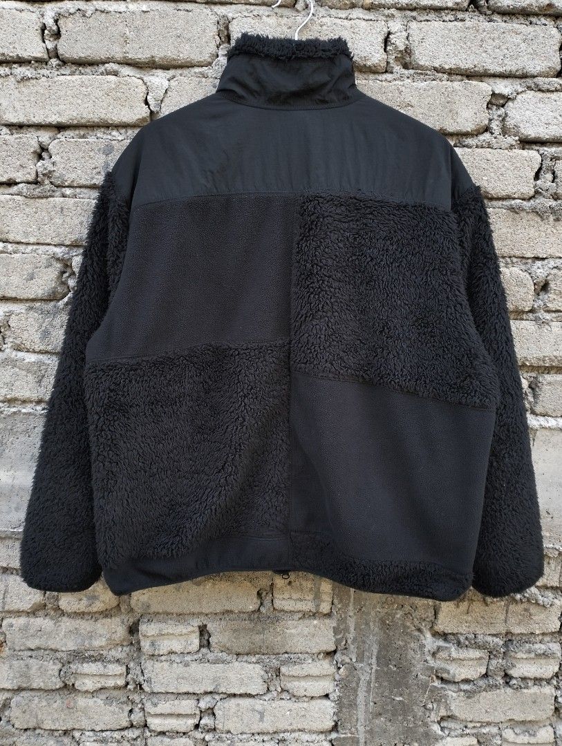 Levi's Patchwork Split Sherpa Jacket (Category: Coats, Jackets and Outerwear) located in Kota Bharu. Submitted by aunibundle (Listing ID 1450277203, Image 2). Description: Condition 9/10 Detail Rujuk Gambar Ukuran Manual Inchi Pit -26 Labuh -27.