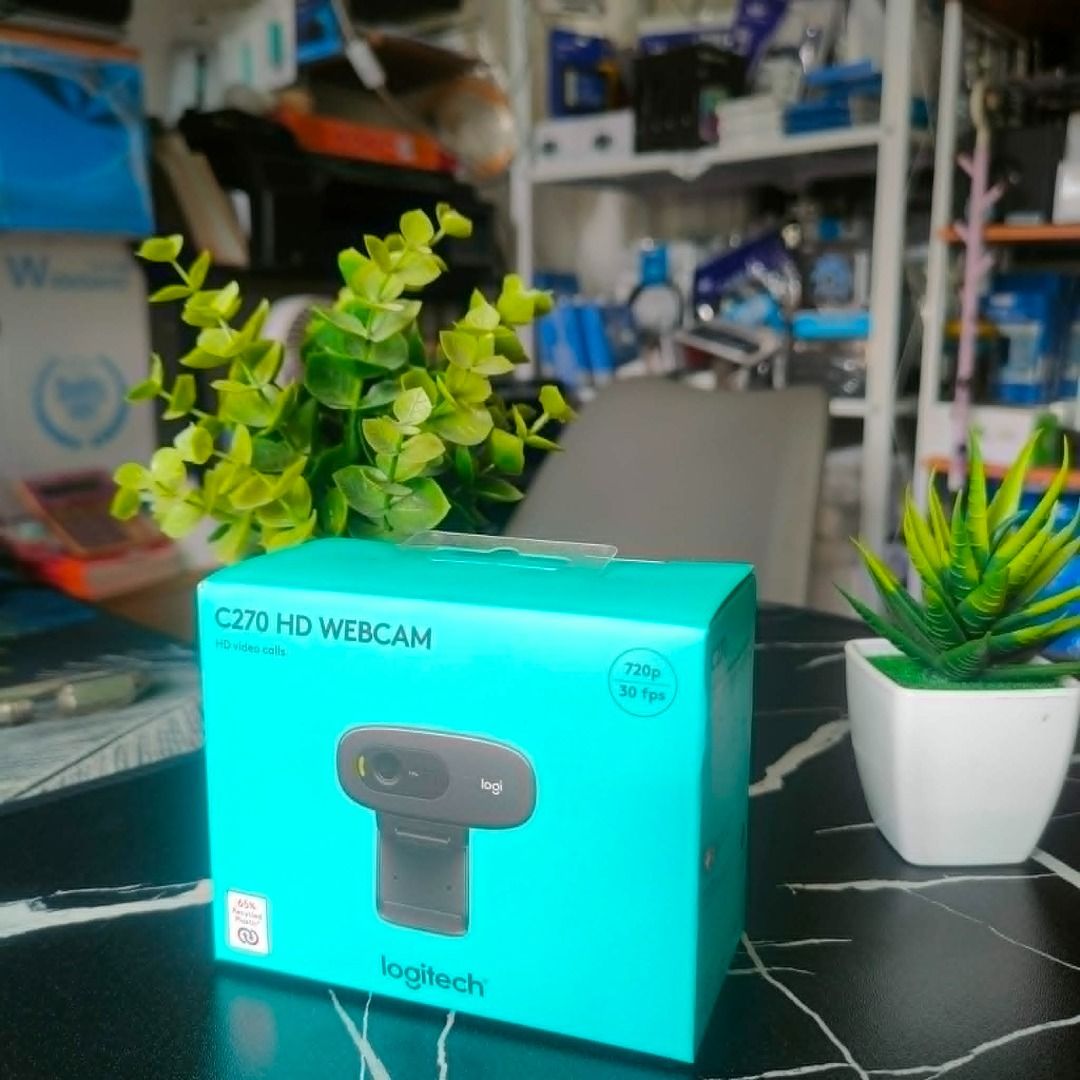 Logitech C270 HD Webcam (Category: Webcams) located in Santa Maria. Submitted by victorioustech (Listing ID 1450142803, Image 2). Description: 📹 Look your best in every video call! Logitech C270 HD Webcam 💰 PRICE - PHP 1,099 ✅ HD 720p Resolution at 30FPS ✅ Built-in Mono Microphone ✅ Fixed Focus Lens ✅ 60° Wide Viewing Angle ✅ Plug & Play via USB-A ✅ Universal Monitor & Laptop Clip ✅ Compatible with Windows, macOS & ChromeOS Perfect for: 💻 Onli
