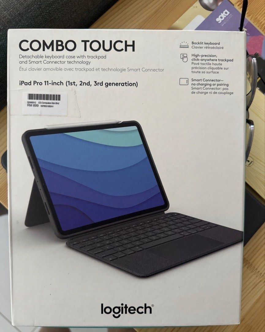 Logitech Combo Touch for iPad Pro 11-inch (1st, 2nd, 3rd gen)