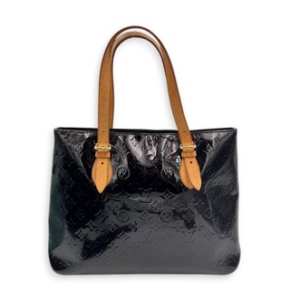 (Category: ) located in . Submitted by carousellluxury (Listing ID 1450187042, Image 1). Description: .