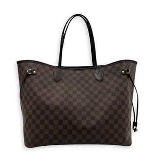 (Category: ) located in . Submitted by carousellluxury (Listing ID 1450198037, Image 1). Description: .