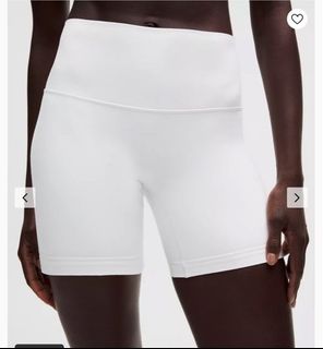 (Category: ) located in . Submitted by rainingapparels (Listing ID 1450302639, Image 1). Description: .
