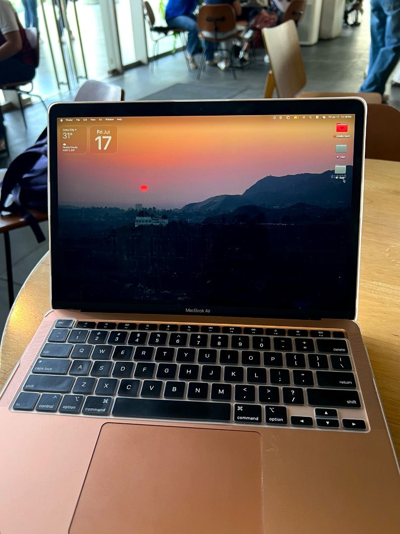 MacBook Air M1 2020 (Rose Gold) (Category: Laptops & Notebooks) located in Caloocan City. Submitted by heyitserikaaa (Listing ID 1450259033, Image 2). Description: MacBook Air M1 (2020) 💻 Specifications: • Apple M1 Chip • 8GB RAM • 256GB SSD Storage ✅ Good working condition ✅ Safe to reset (ready for new owner) ✅ Battery Health: 90% ✅ Cycle Count: 164 Inclusions: • MacBook Air Unit • Original Box • Adaptor and cord • Free UGREEN UNO usb to hdmi 