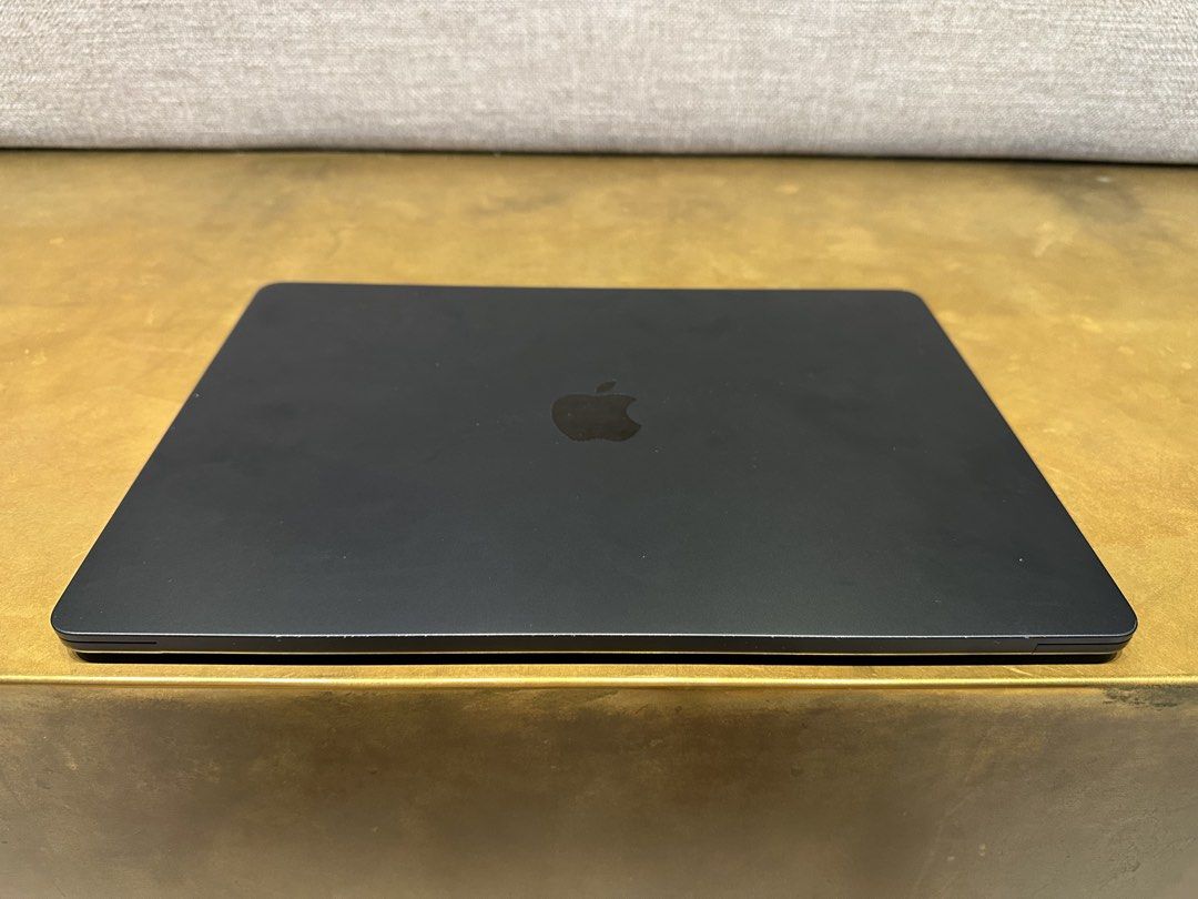 MacBook Air M2 15.3” | Please Read Description512030481066895365