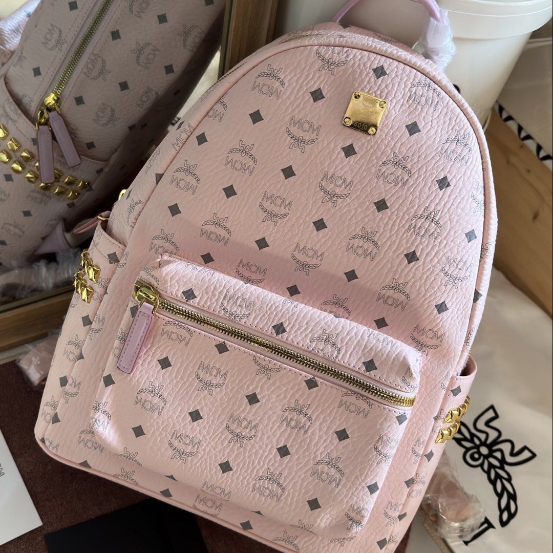 MCM Backpack (Category: Backpacks) located in Singapore. Submitted by happycollz (Listing ID 1450199080, Image 2). Description: .