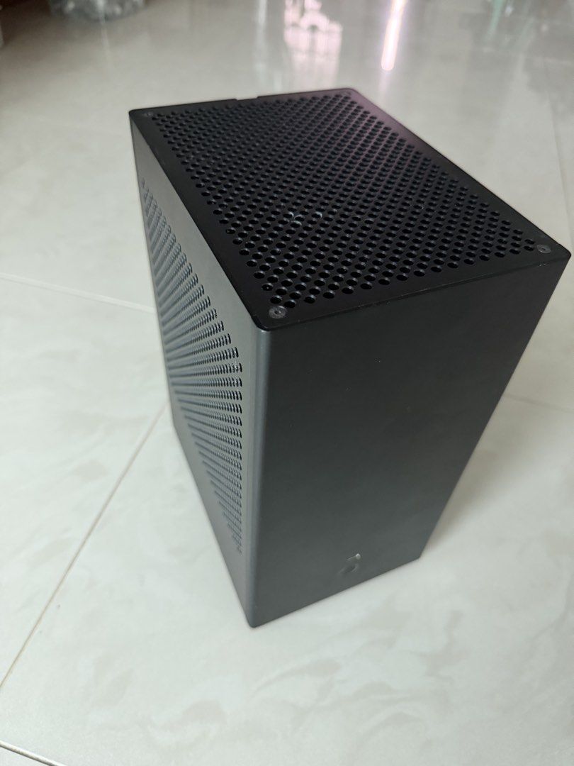 Mini Black Desktop Computer511714166938675201