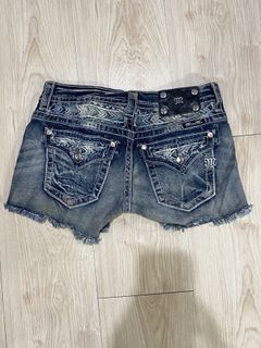 (Category: ) located in . Submitted by bern_thrift (Listing ID 1450285998, Image 1). Description: .