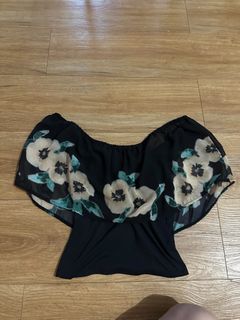 (Category: ) located in . Submitted by petiteclothes_2000 (Listing ID 1450271895, Image 1). Description: .