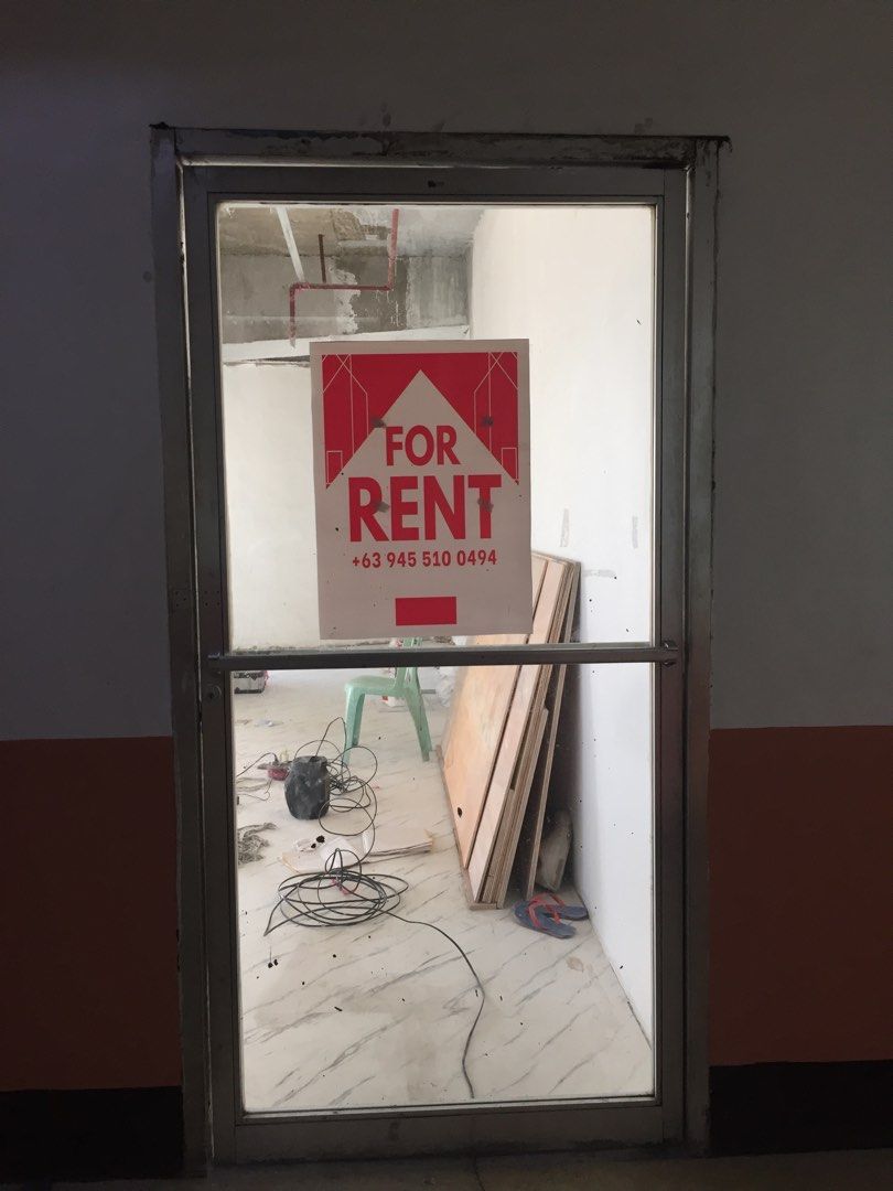 Newly Renovated Office in Pasay (Category: Commercial) located in Manila. Submitted by iraleiaubrey (Listing ID 1450304040, Image 1). Description: 🚨 Looking for a commercial space in Pasay? 🏢 Office Space for Lease 📍 9th Floor, EGI Rufino Plaza Condominium Complex Perfect for: ✔ Manpower Agencies ✔ Brokerage & Consultancy Firms ✔ Training & Review Centers ✔ Wellness & Diagnostic Centers ✔ Corporate Offices ✔ Storage/Warehouse Use ✨ Prime Locat
