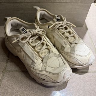 由 favorite_o (刊登 ID 1450218582，圖片 1) 提交，位於 的 (類別：)，說明：。