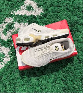 (Category: ) located in . Submitted by teamretailkickz (Listing ID 1450213524, Image 1). Description: .