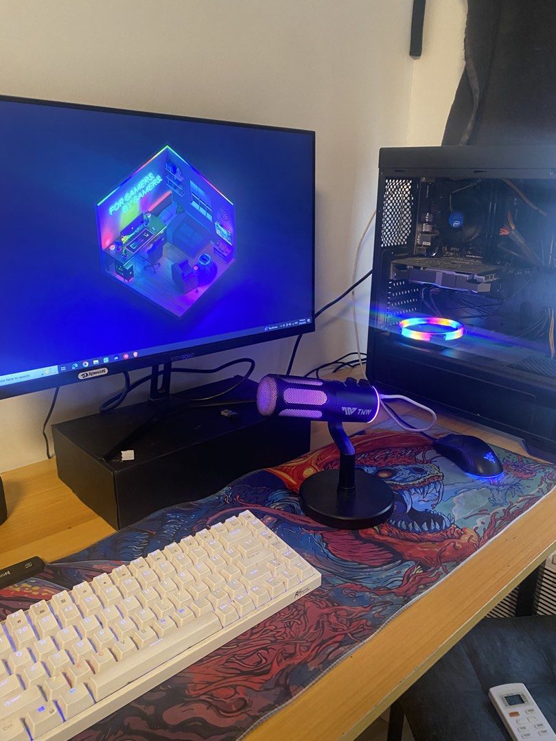 PC SET FOR SALE! DM FOR MORE INFO (Category: Desktops) located in Manila. Submitted by jj3004 (Listing ID 1450165007, Image 2). Description: 🔥 FOR SALE: Complete Gaming PC Setup – Ready to Use! 🔥 💰 Price: ₱14,500 (Slightly Negotiable) 📍RFS: Already have a laptop. LOC: Mandaluyong Selling my complete gaming setup. Bought during the pandemic and well maintained. Perfect for students, work-from-home, casual gaming, or anyone looking for a comple
