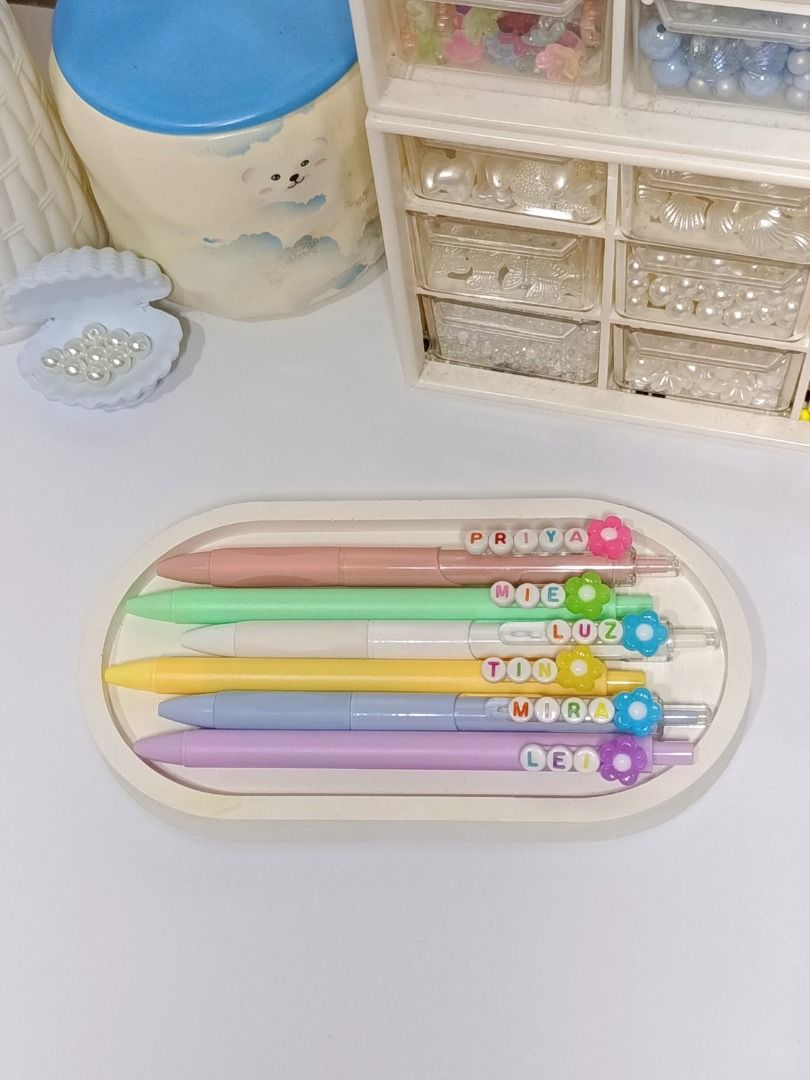 Personalized Beaded Gel Pen with Flower Charm (Category: Handmade Craft) located in Caloocan City. Submitted by mirzmellow (Listing ID 1450181990, Image 2). Description: 🌸🖊️ Personalized Beaded Gel Pen 🖊️🌸 Only ₱35 each! Perfect for giveaways, gifts, souvenirs, or personal use. ✨ Choose your preferred bead design to make it uniquely yours! 💖 .